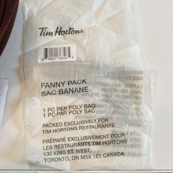 Justin Bieber and Tim Horton’s collaboration of Tim Biebs fanny pack - Picture 8 of 13
